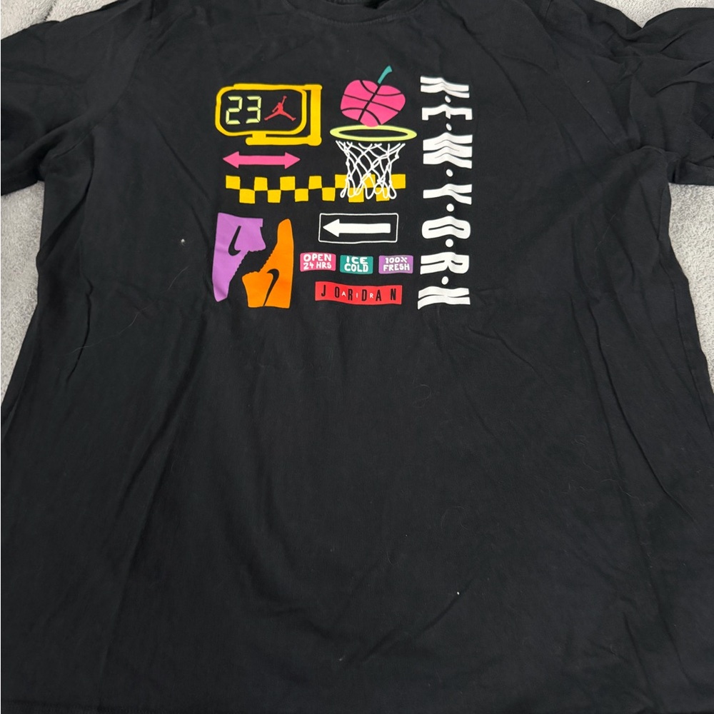 Jordan Men’s NY XL Black Graphic T-Shirt